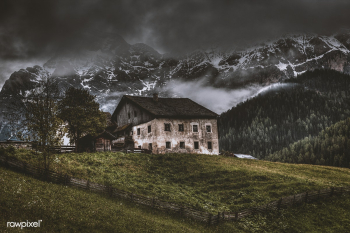 Old house in the hills of the Dolomites, Ital.. | Free stock photo - 488310 Old house in the hills of the Dolomites, Ital.. | Free stock photo - 488310