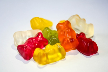 Orange Red Yellow Green Gummie Bears Orange Red Yellow Green Gummie Bears
