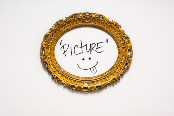 Oval Brown Picture Frame Oval Brown Picture Frame