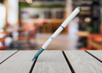 Pen mockup for merchandising Free Psd