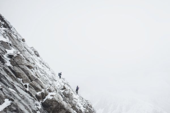 people climbing mountain landscape photography people climbing mountain landscape photography
