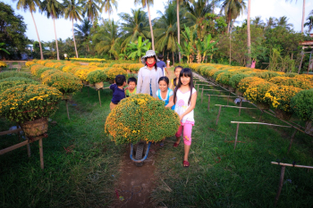 People Standing in Between Plant Outdoors People Standing in Between Plant Outdoors