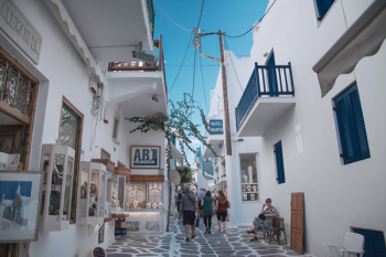 People Walking People Walking