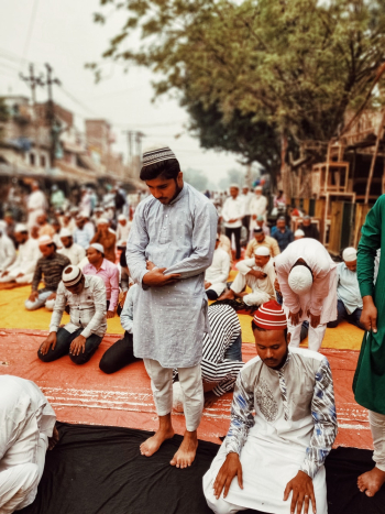 People Wearing Traditional Dress People Wearing Traditional Dress