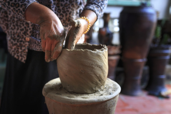 Person Molding Clay Pot Person Molding Clay Pot