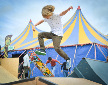Person Skating Person Skating