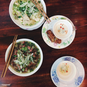 Pho Bo and Pho Ga in a restaurant | Free public domain photo - 447579 Pho Bo and Pho Ga in a restaurant | Free public domain photo - 447579
