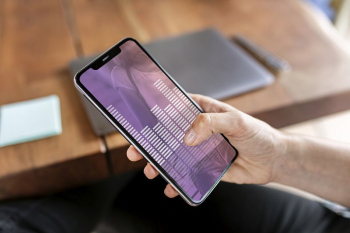 Phone screen mockup, man&rsquo;s hand, | Free PSD Mockup - rawpixel