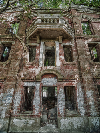 Photo of Abandoned Building Photo of Abandoned Building