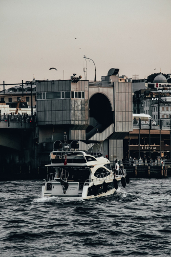 Photo Of Boat During Daytime Photo Of Boat During Daytime