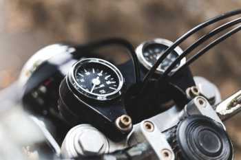 Photo of Chrome Gauge