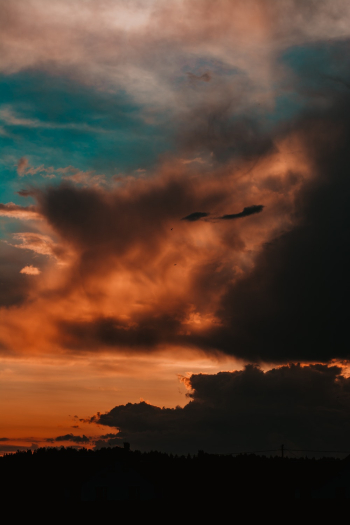 Photo of Clouds During Dawn Photo of Clouds During Dawn