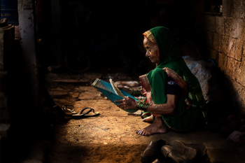 Photo of Elderly Woman Wearing Saree Photo of Elderly Woman Wearing Saree