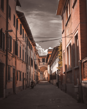 Photo of Empty Alley Photo of Empty Alley
