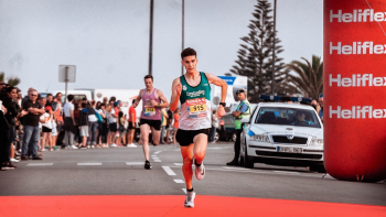Photo Of Man Running During Daytime Photo Of Man Running During Daytime