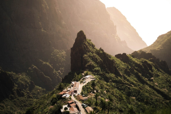 Photo of Mountain Scenery Photo of Mountain Scenery