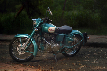 Photo of Parked Cruiser Motorcycle Photo of Parked Cruiser Motorcycle