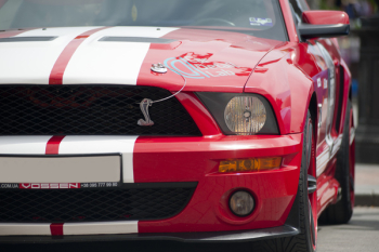 Photo Of Red And White Ford Shelby Photo Of Red And White Ford Shelby