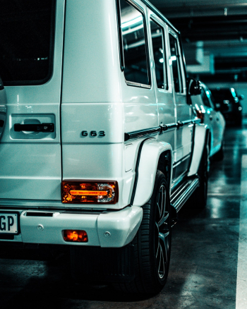 Photo Of White SUV Photo Of White SUV
