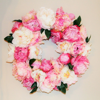 Pink peony wreath. Free public | Free Photo - rawpixel