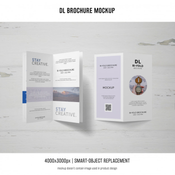 Portrait dl brochure mockup Free Psd