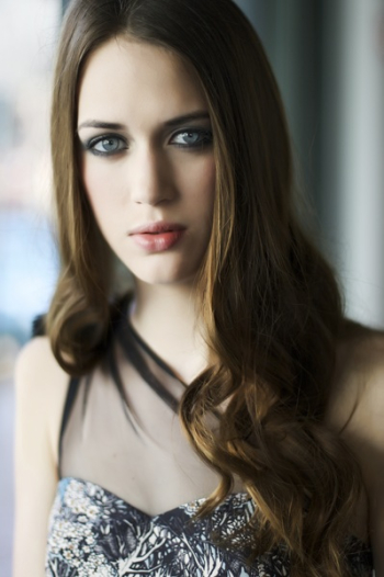 Portrait of Young Woman Portrait of Young Woman