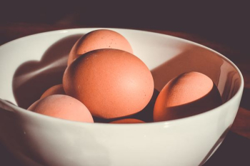 raw eggs on bowl raw eggs on bowl