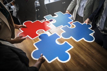Red and Three Blue Jigsaw Puzzles Red and Three Blue Jigsaw Puzzles