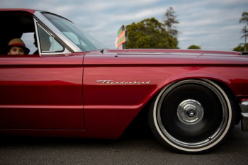 red car red car