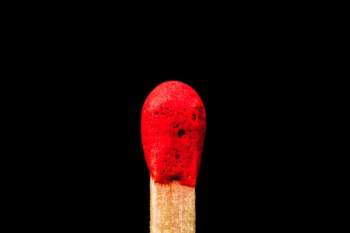 Red Match Red Match