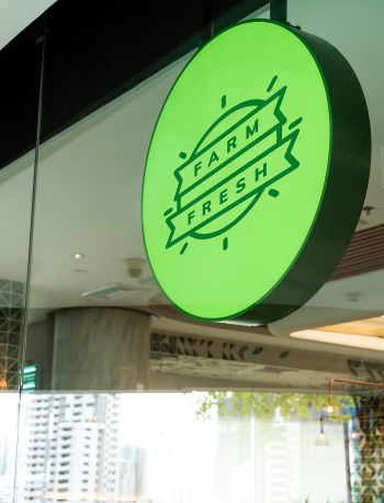 Restaurant storefront signage | Free stock psd mockup - 555907 Restaurant storefront signage | Free stock psd mockup - 555907