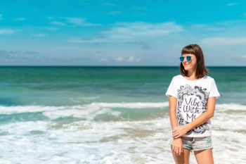 rule of thirds photography of woman rule of thirds photography of woman