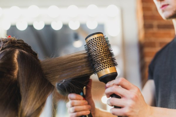 Salon Blow Drying Hair Salon Blow Drying Hair
