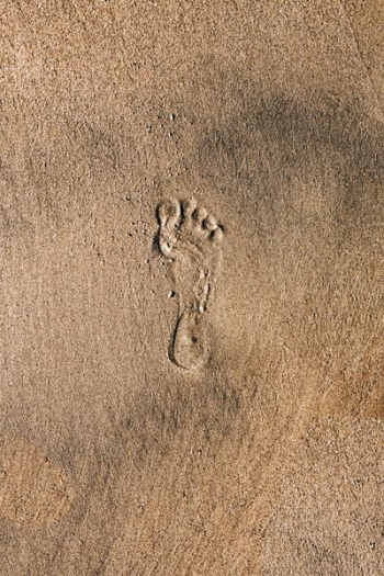sand foot print sand foot print