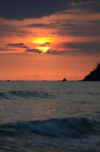 sea water during sunset sea water during sunset