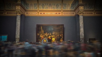 selective focus photography of group of people painting selective focus photography of group of people painting