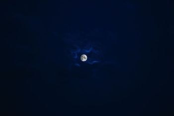 silhouette photo of moon silhouette photo of moon