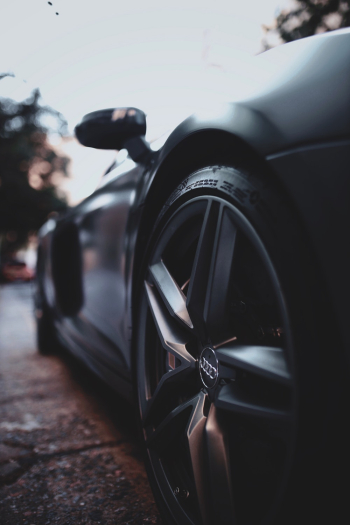 Silver Audi R8 Silver Audi R8