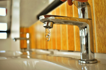 Silver Lever Handle Faucet Silver Lever Handle Faucet