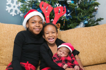 Sisters At Christmas Sisters At Christmas
