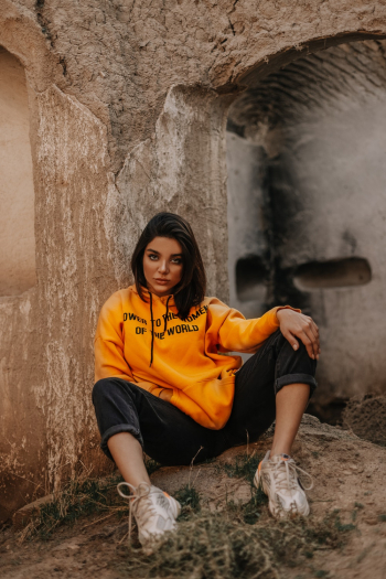 Sitting Woman Sitting Woman