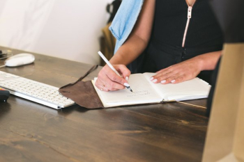 Small Business Making Notes Small Business Making Notes