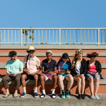 Smartphone addiction, youth social issues | Free stock photo | High Resolution image