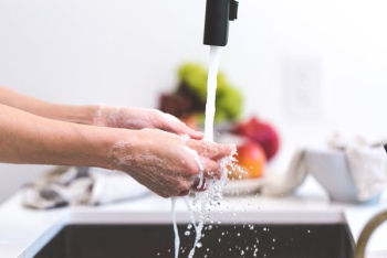 Splashy Hand Cleaning Splashy Hand Cleaning
