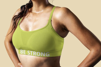 Sport bra mockup, women's fashion | Free PSD Mockup - rawpixel Sport bra mockup, women's fashion | Free PSD Mockup - rawpixel