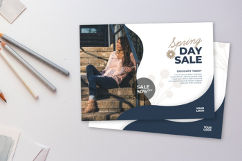 Spring sale flyer mock-up on white background Free Vector