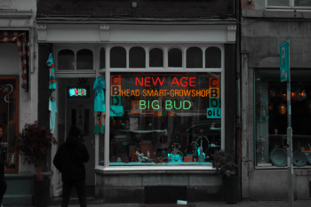Store Facade Store Facade