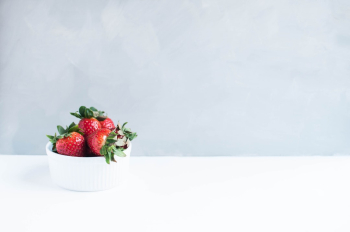 Strawberry bowl Strawberry bowl