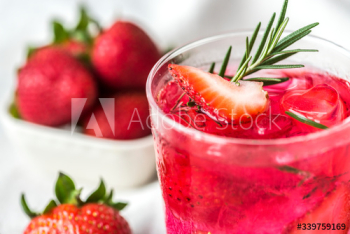Strawberry rosemary infused water recipe Strawberry rosemary infused water recipe