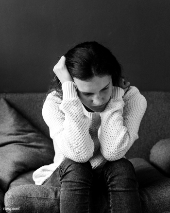 Stressed teenager sitting on a sofa | Free stock photo - 399866 Stressed teenager sitting on a sofa | Free stock photo - 399866